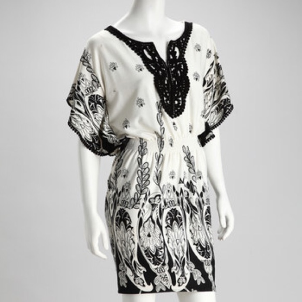 Dily Lightweight Dress
